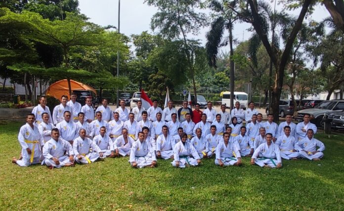 Bentuk Mental Jujur dan Tangguh, Elnusa Gelar Ujian Kenaikan Sabuk Karate 52 Sekuriti Bentuk Mental Jujur dan Tangguh, Elnusa Gelar Ujian Kenaikan Sabuk Karate 52 Sekuriti