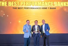 Konsisten Jaga Kinerja Bank BPD Bali Raih Penghargaan Crown Champion